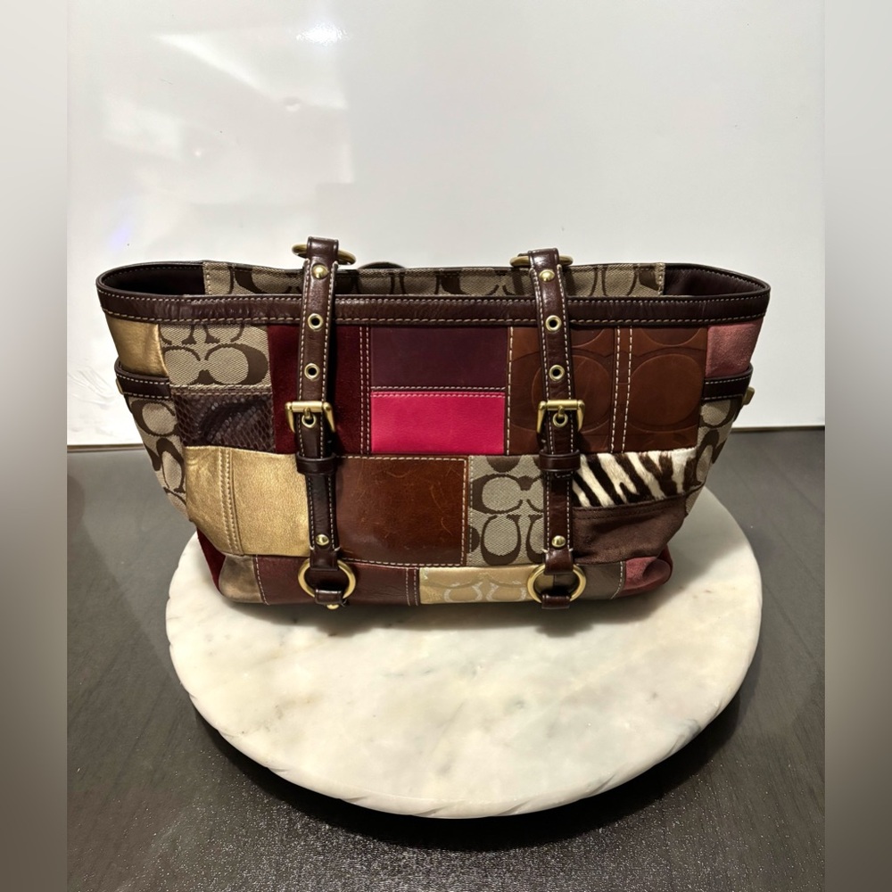 Coach Multicolor Patchwork Turn Lock Signature 10… - image 5